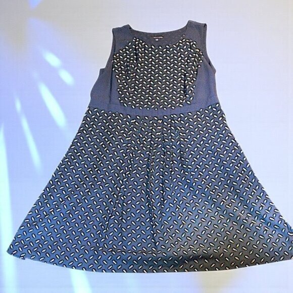 Tommy Hilfiger Dresses & Skirts - Tommy Hilfiger Navy Geometric Pleated Fit & Flare Dress Size 18